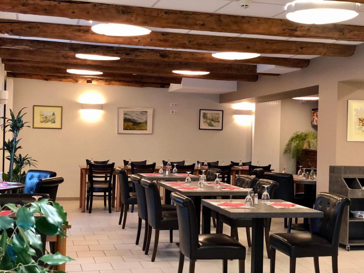 Auberge Du Cezallier Montgreleix Экстерьер фото